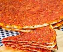 Hatay biberli ekmek ve serpme kahvaltı